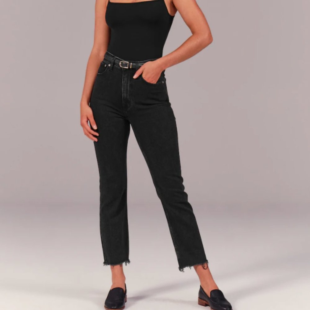 Abercrombie & Fitch High Rise Ankle Straight Jeans